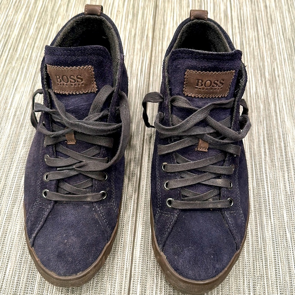 Hugo Boss boots size 10
